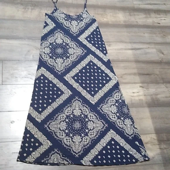Tommy Hilfiger | Dresses | Tommy Hilfiger Blue Cream Maxidress With Adjustable Spaghetti Straps | Poshmark Tommy Hilfiger | Dresses | Tommy Hilfiger Blue Cream Maxidress With Adjustable Spaghetti Straps | Poshmark